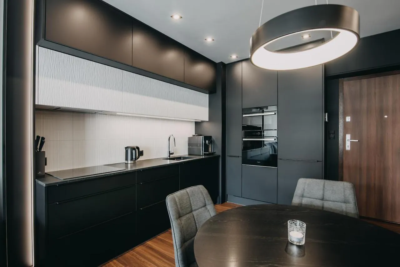 Black&White Bukowska18 B Apartment With Balcony And Garage Poznań