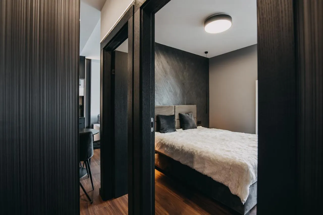 Black&White Bukowska18 B Apartment With Balcony And Garage Poznan 0*,